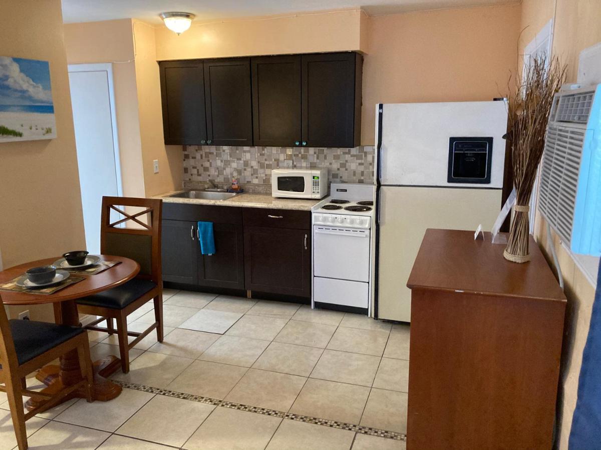 Michaels Siesta Motel St. Petersburg Dış mekan fotoğraf